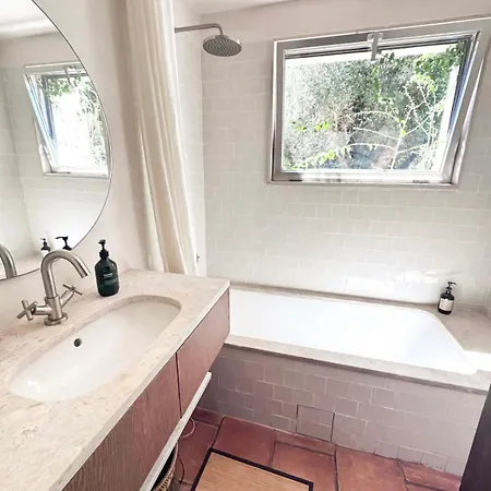 Beautiful View And Access - Casa Maloney Arrabida فيلة
