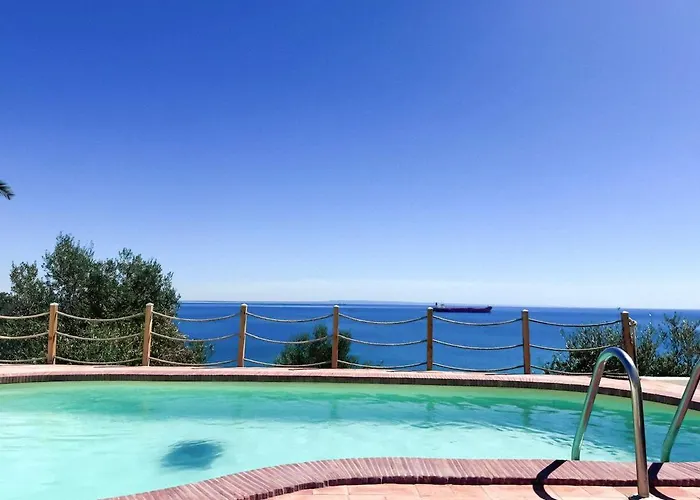 Beautiful View And Access - Casa Maloney